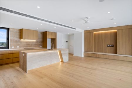 Prestigious Skye Residence with Panoramic River & City Views - Photo 5