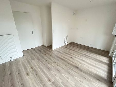 Location appartement 1 pièce 23.67 m² à Saint-André-lez-Lille (59350) - Photo 4