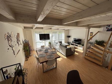 BRIGHT, SPACIOUS, COZY - Photo 4