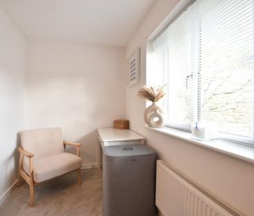 2 bedroom semi-detached house to rent - Photo 3