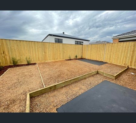 8 Worope Street, Wyndham Vale, Vic 3024 - Photo 5