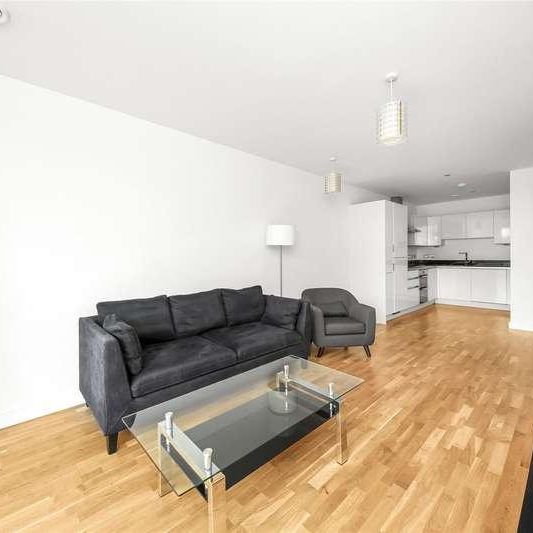 Poppyfield House, Copperwood Place, Greenwich, London, SE10 - Photo 1