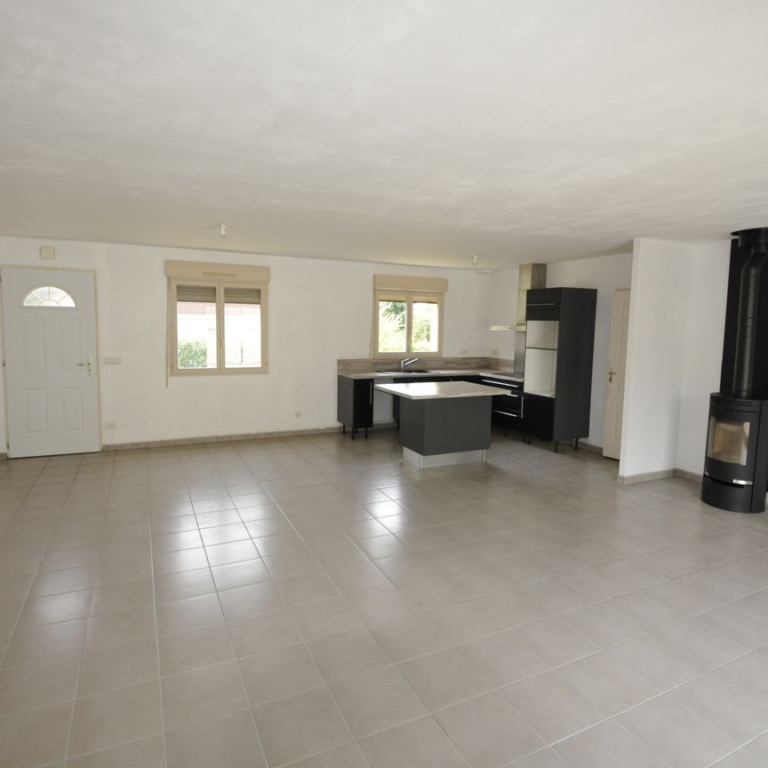 Location Maison 5 pièces 107m² BOISSEUIL 87220 - Photo 1