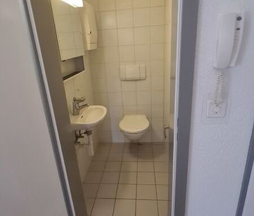 APPARTEMENT DE 5½ PIECES PROCHE DE TOUTES COMMODITES - Foto 3