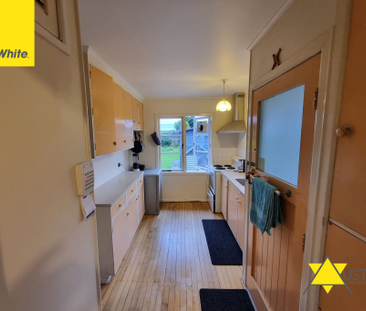 111 Flanshaw Road, Te Atatu South - Photo 5