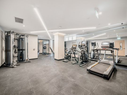 For Lease - 8 Manor Road Unit# 401, Toronto, Ontario - Photo 1