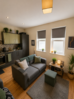 79 Flat 4 Brudenell Grove, Leeds, LS6 1HR - Photo 1