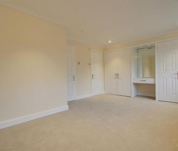 3 bedroom terraced house to rent - Photo 6