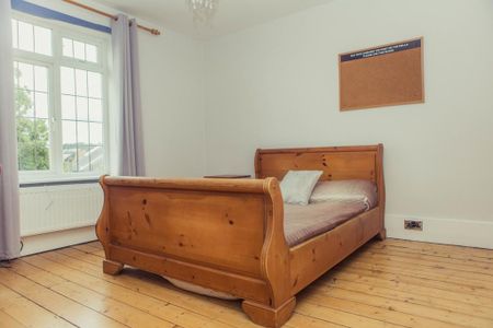 4 bedroom terraced house to rent - Photo 4