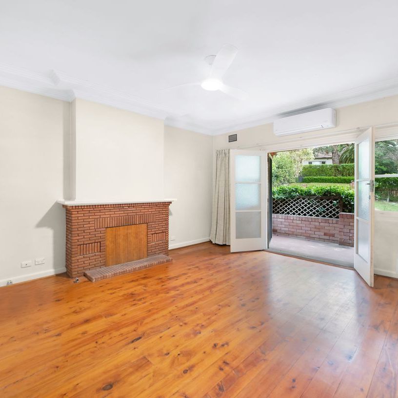 Charming Family Home in Prime Chatswood Location - Photo 1