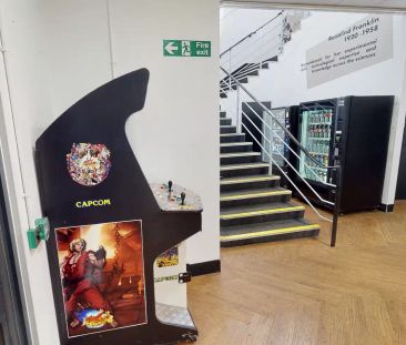 Large Highest Double Ensuite - Photo 1