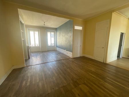 Location Appartement 2 pièces 67m² RIVES 38140 - Photo 2