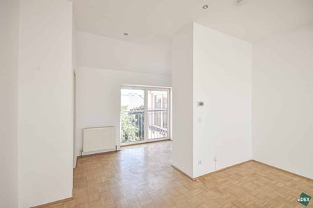 Helle 3-Zimmer-Dachgeschoß-Wohnung mit Blick auf die Votivkirche - Photo 2