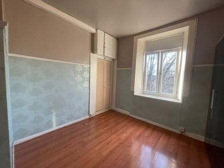 1 Bedroom Property To Rent - Photo 3