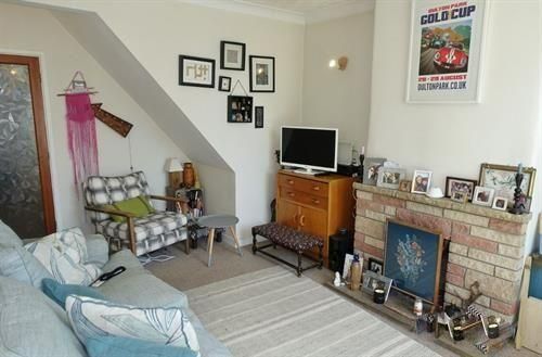 2 bedroom semi-detached house to rent - Photo 1