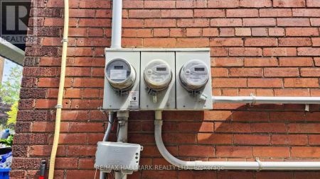 215 KINGSTON ROAD - Photo 2