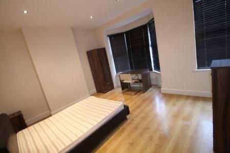 Fosse Road South, Leicester - Photo 2