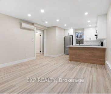 Detached Home For Lease | X8098376 - Photo 1