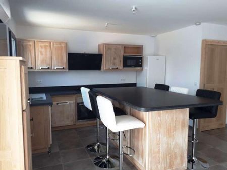 Location Maison 3 pièces 64m² - Photo 2