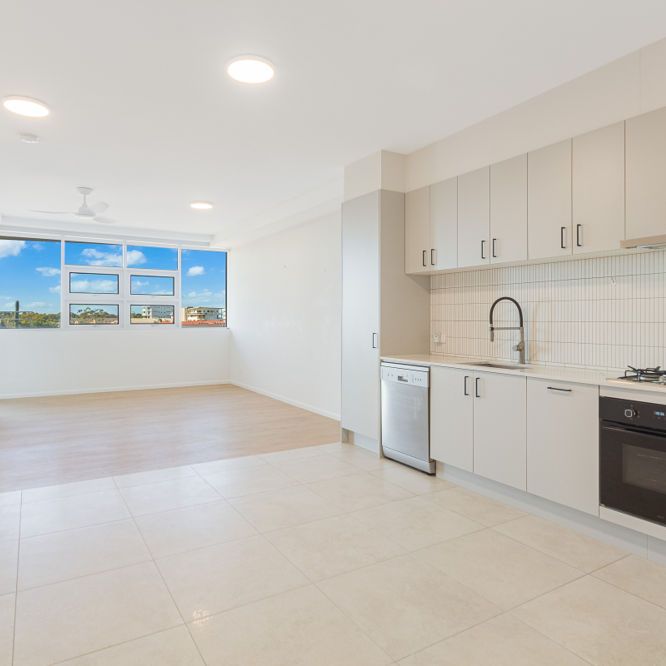 MODERN CENTRAL TWEED APARTMENT - Photo 1