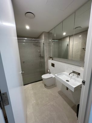 Bondi Beach - Photo 1