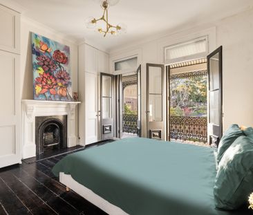 Four Bedroom Terrace with Rear Lane Access and Lock Up Garage - Off... - Photo 6