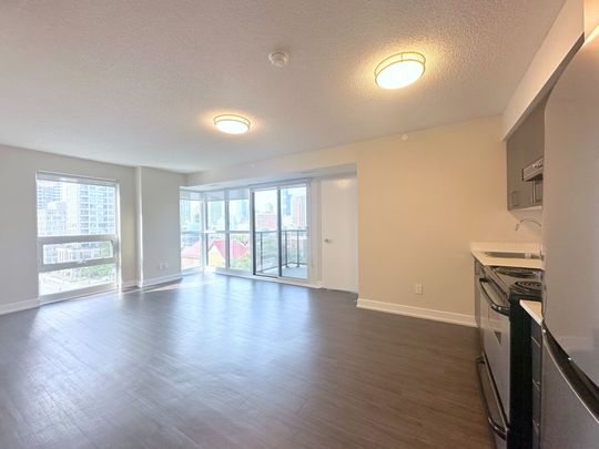For Lease - 561 Sherbourne Street Unit# 702, Toronto, Ontario - Photo 1
