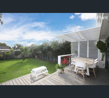 14 Clarendon Street, Frankston, Vic 3199 - Photo 2