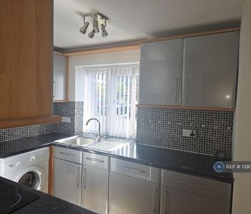 1 bedroom flat to rent - Photo 6