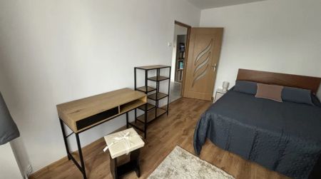 2 camere, decomandat, 54 mp, de inchiriat apartament in zona Centru, UMF, Cod 162583 - Photo 3