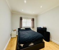 1 bed Ground Floor Flat for Rent - Photo 5