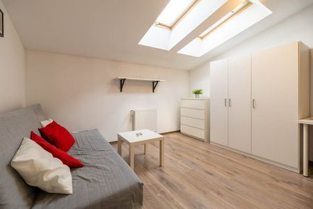 Łódź Łódź-Górna, Pabianicka - Photo 3