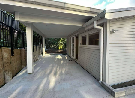 GLENDOWIE - 3 BEDROOMS - Photo 3