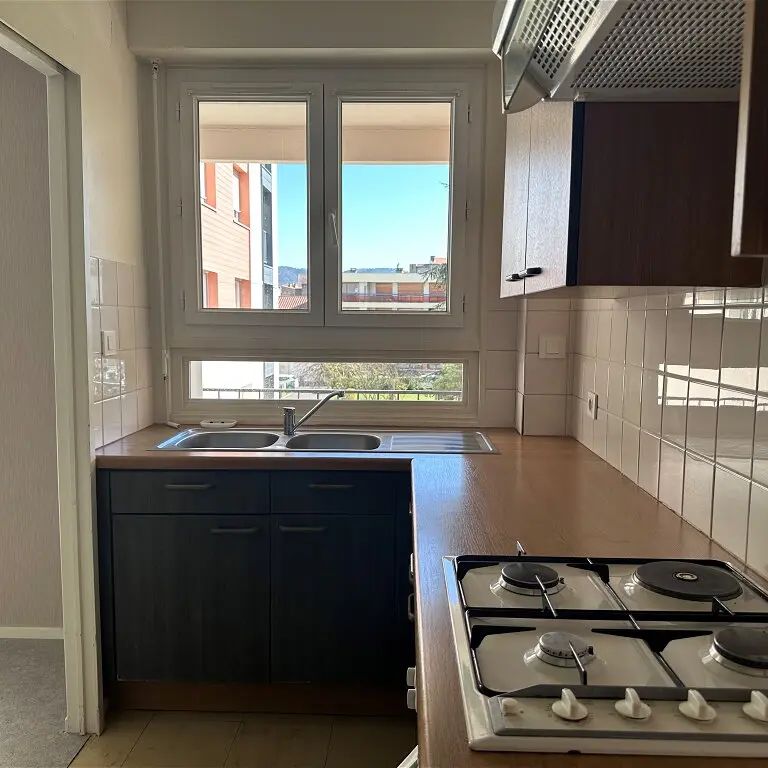 Location appartement 2 pièces - 46m² à Beaumont (63110) - Photo 1