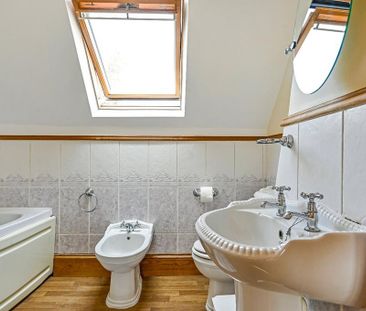 3 bedroom terraced house to rent - Photo 5