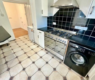 Clifford Road, BOURNEMOUTH - Photo 1