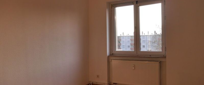 ﻿Schöne 2-Zimmer-Wohnung mit Tageslichtbad und Balkon im Limes-Quartier zu vermieten - Photo 1