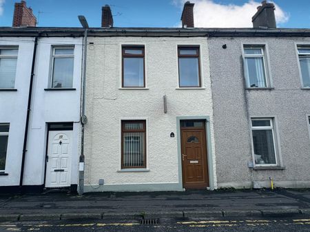 13 East Street, - Photo 4