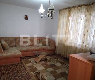 Apartament 3 camere, mobilat si utilat, centrala termica, zona Rovine - Photo 2