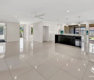 Lease Your Dream Home with 4 Bedrooms plus 1 Rumpus Room and 2 Bath... - Photo 3