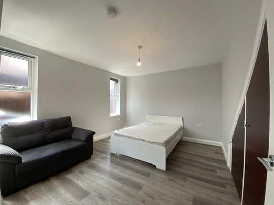 1 bedroom flat to rent - Photo 1