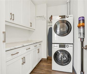For Lease - 2007 JAMES Street Unit# 2004, Burlington, Ontario - Photo 2