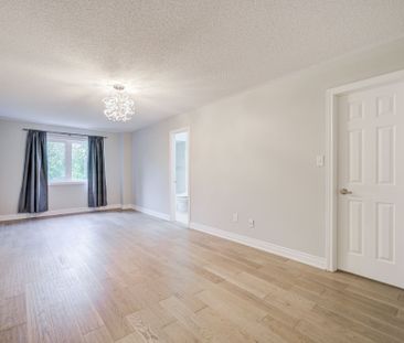 For Lease - 56 North Lake Road Unit# #22, Richmond Hill, Ontario - Photo 2