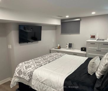 79 Barrhead Crescent #Lower - Photo 3