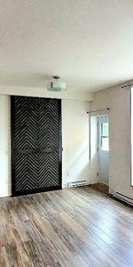 STOP 4½ -Longueuil !!! - Photo 4