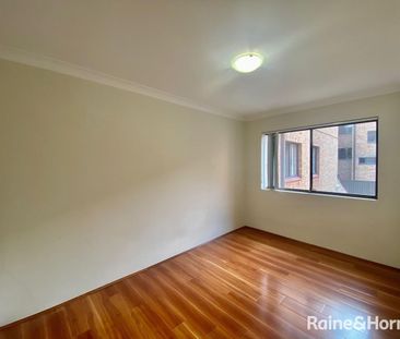 2/13-15 Helen Street, Westmead, NSW 2145 - Photo 2