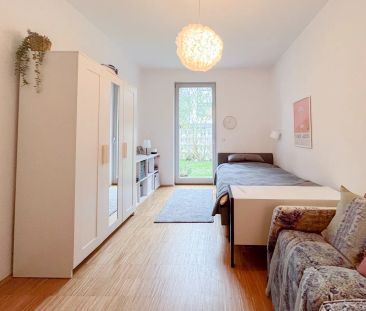 Moderne seniorengerechte 3-Zimmer-Wohnung mit großer Terrasse und G... - Photo 1