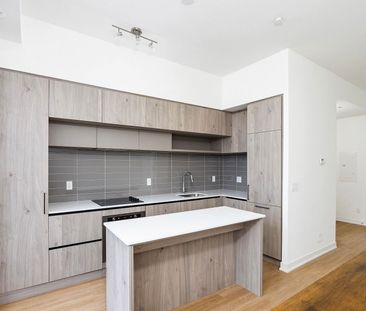 For Lease - 7 Steckley House Lane Unit# TH 610, Richmond Hill, Ontario - Photo 3