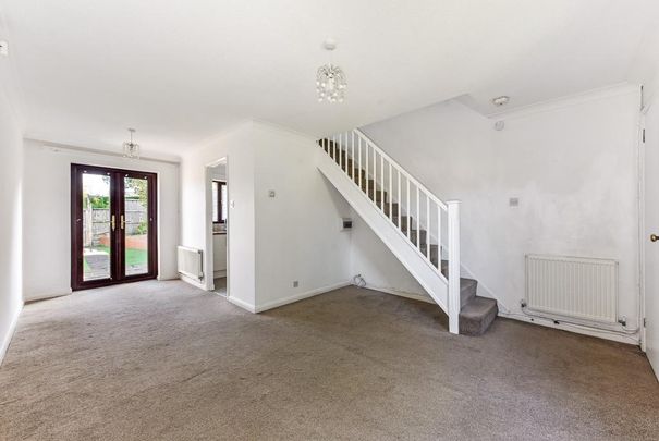 2 bedroom end of terrace house to rent - Photo 1