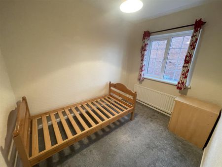 4 Locksley Grange, - Photo 4